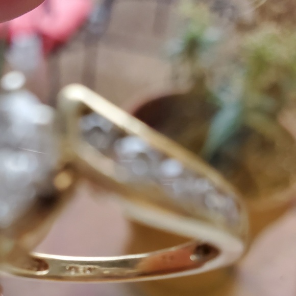 Bundle 4 ttsweetclosest**14k gold Diamond & 18k Emerald Rings, 14k Lapis earring - Picture 6 of 9